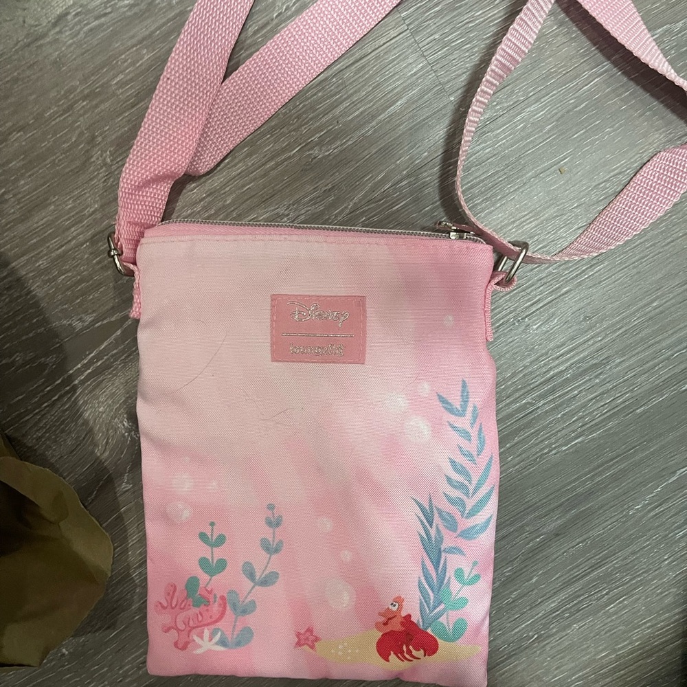 Nwot little mermaid loungefly cross body
